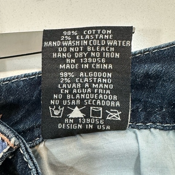 Grace in LA Jean Shorts Size 28 - Picture 9 of 10